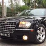 Chrysler_300C_01